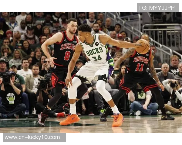 NBA国际队与非洲队精彩对决展现全球篮球魅力与文化交融 NBA国际队与非洲队精彩对决展现全球篮球魅力与文化交融