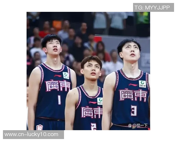 广东男篮与山东季后赛精彩对决视频回顾全场精彩瞬间分析